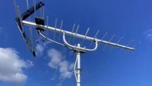 【2025最新価格】アンテナ工事の費用相場は？内訳や業者の選び方も徹底解説